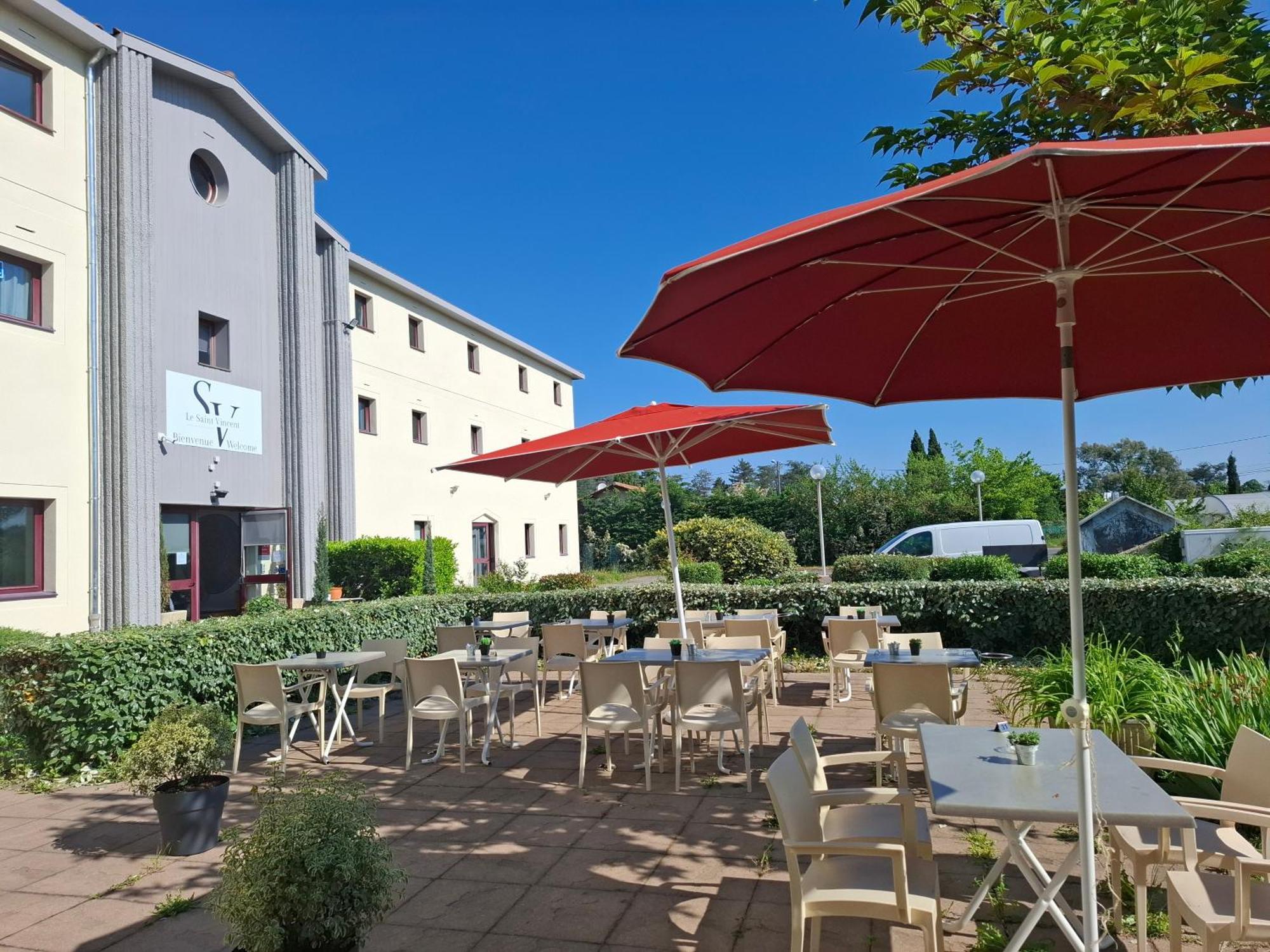 Hotel Le Saint Vincent Lyon Sud Vourles エクステリア 写真